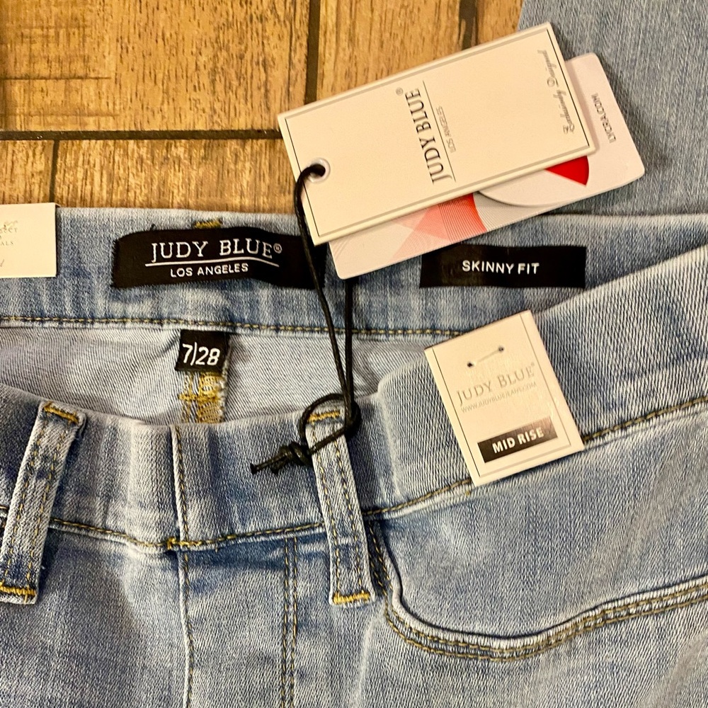 NWWT Judy Blue Skinny Pull-On Jeggings- Light Wash, smoke free home